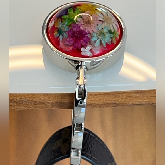 - Foldable Bag Hook/Purse Hanger - Handmade - Pink Flowers - Fits Most Tables - Picture 5 of 8